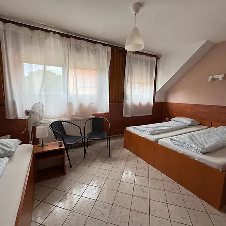 Palota 3* Budapešť