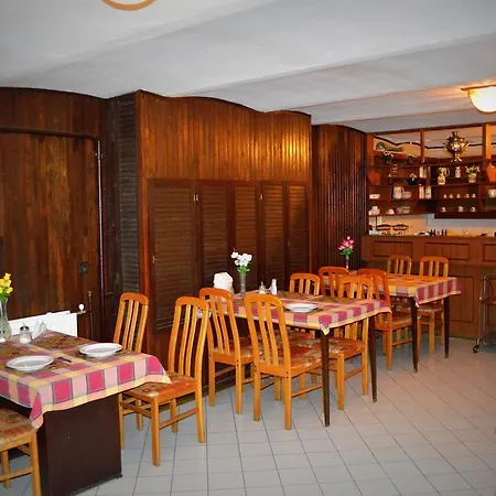 Ξενοδοχείο Palota